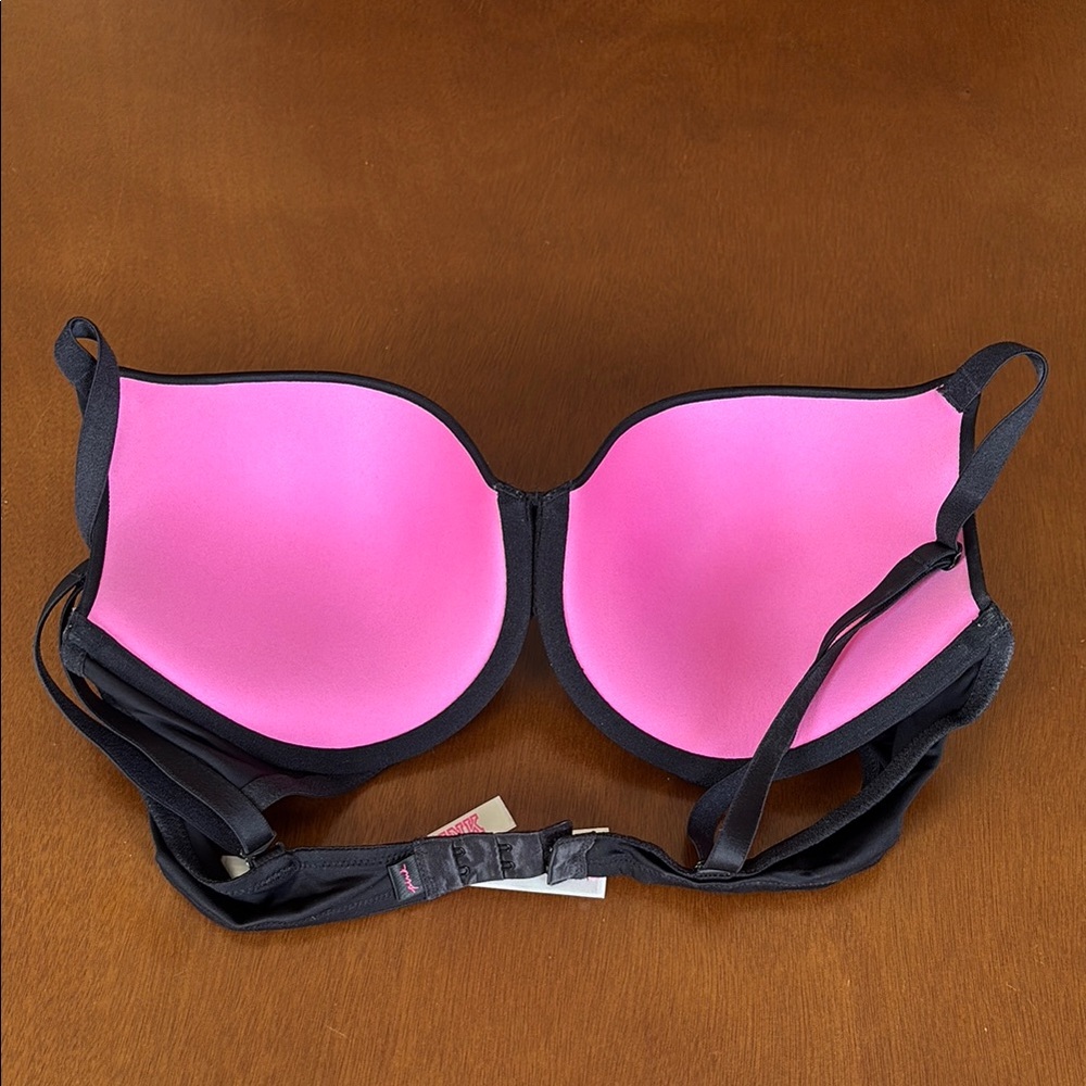 Victoria's Secret Black T-Shirt Bra - Picture 5 of 6